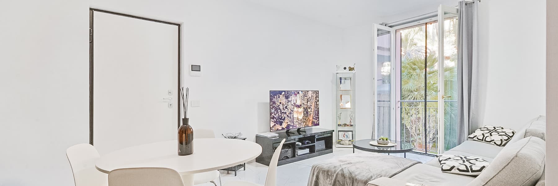 Appartamento moderno con giardino a Bordighera