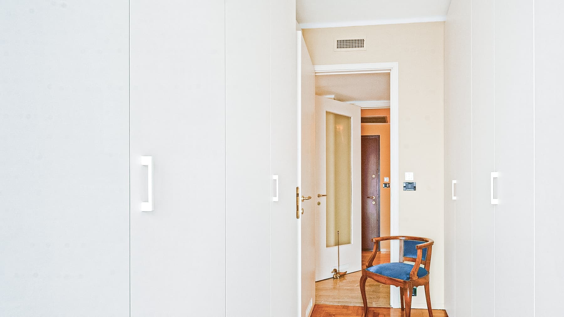 Big Image 14