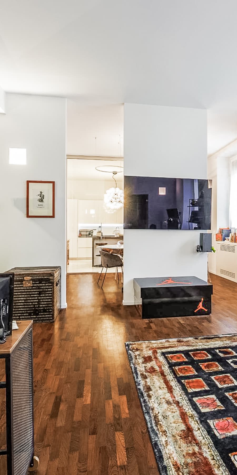 Renovated Apartment in Torino, Piedmont's Crocetta Area