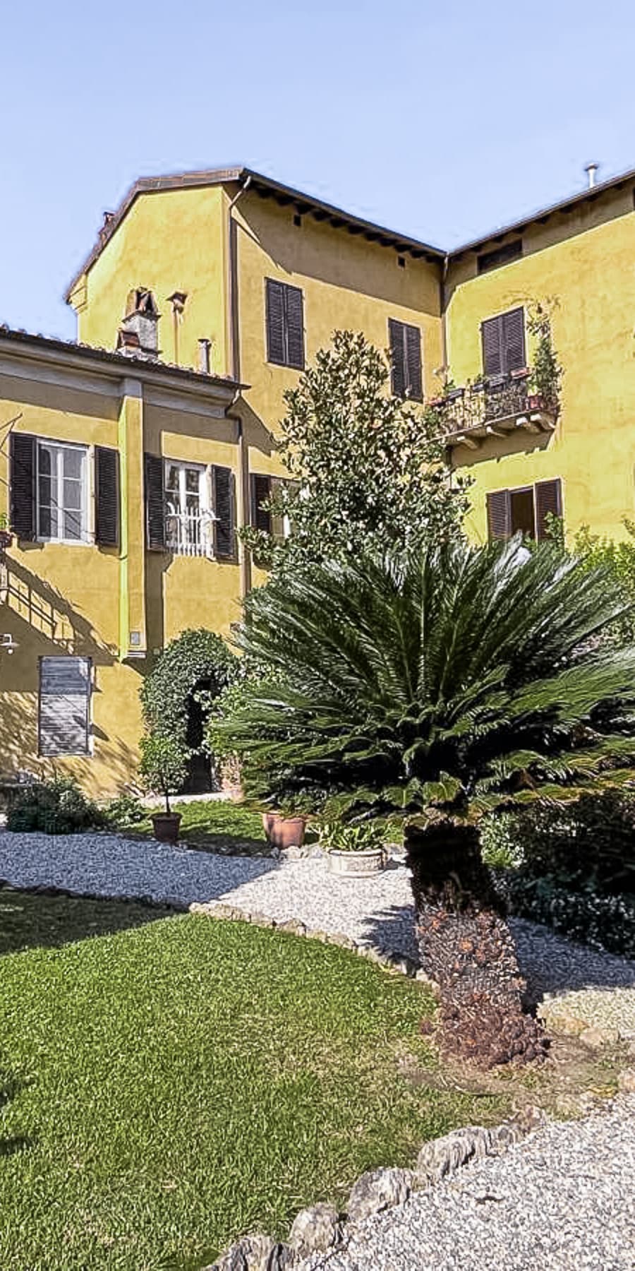 Historic Apartment in Lucca's Heart, Tuscany Charm
