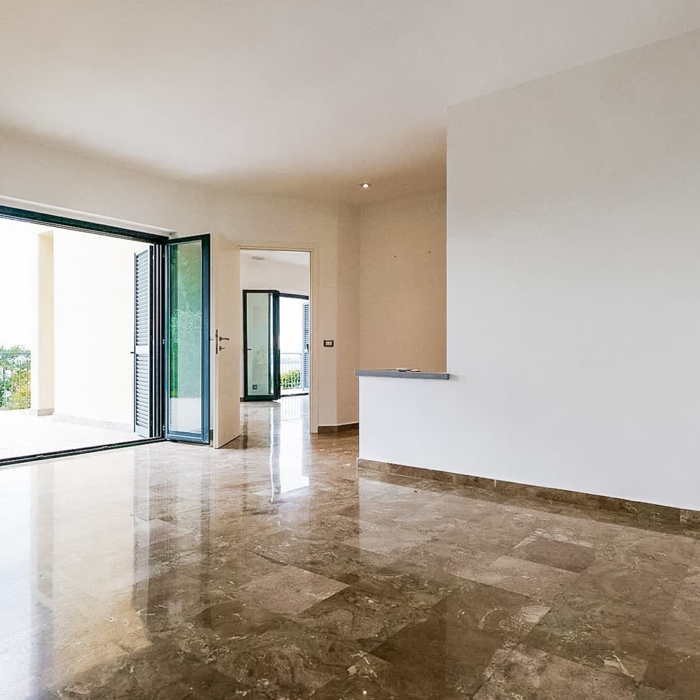 Lake View Detached House in Umbria's Magione