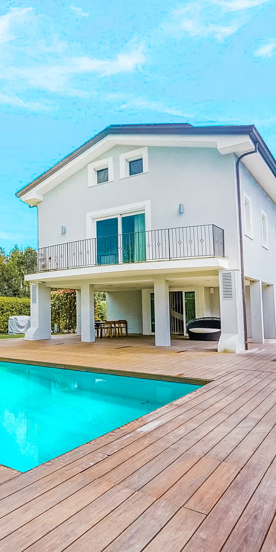 Villa esclusiva a Forte dei Marmi con piscina e giardino