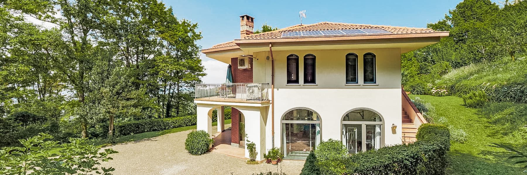 Prestigious Villa in Moncalieri Hills, Piedmont