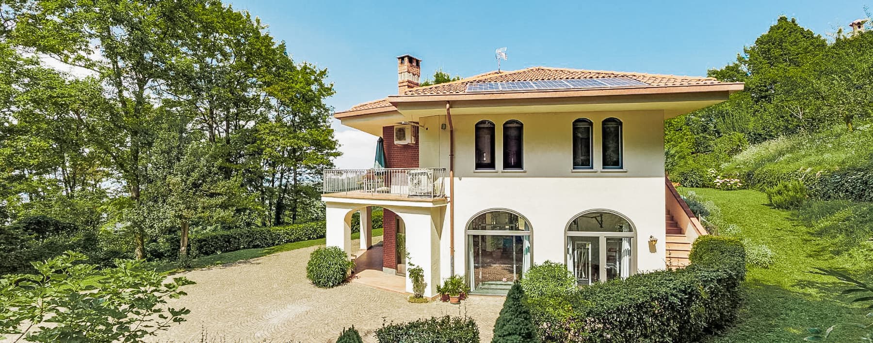 Prestigious Villa in Moncalieri Hills, Piedmont