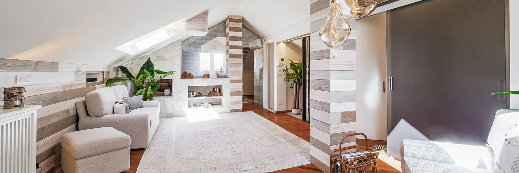 Renovated Villa with Panoramic Lift in Torino, Piedmont