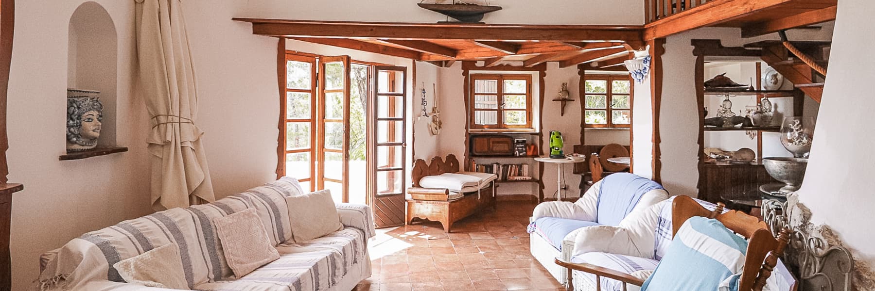 Charming Villa with Sea View in San Felice Circeo, Lazio