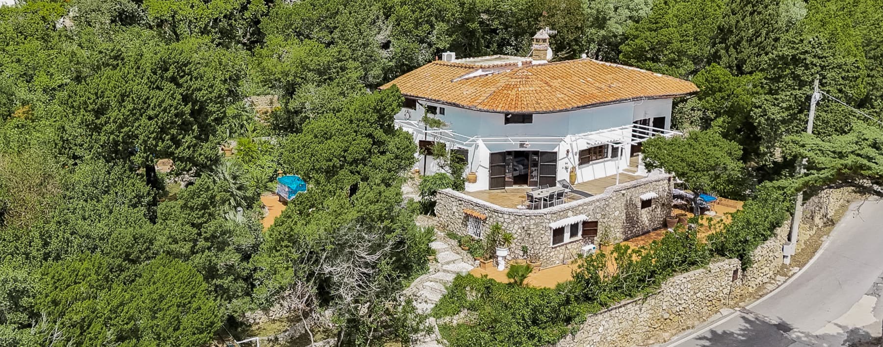 Villa con vista mare a San Felice Circeo, 240 mq