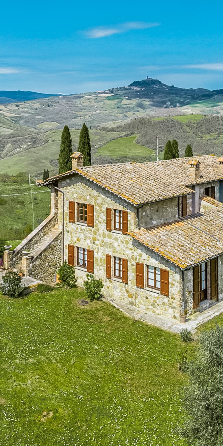 Charming Country House with Pool in Tuscany