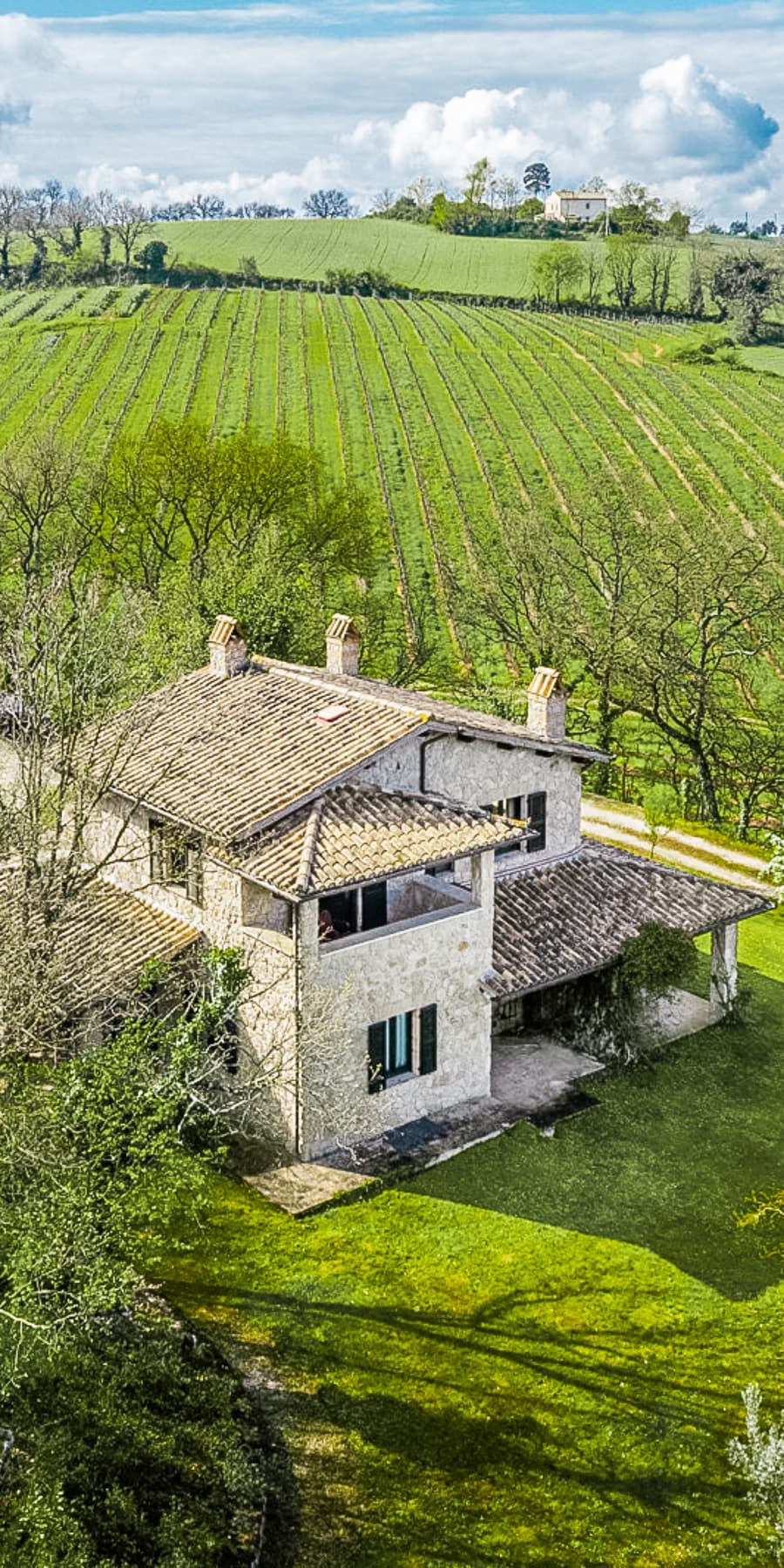 Rustic Country House with Pool in Baschi, Umbria