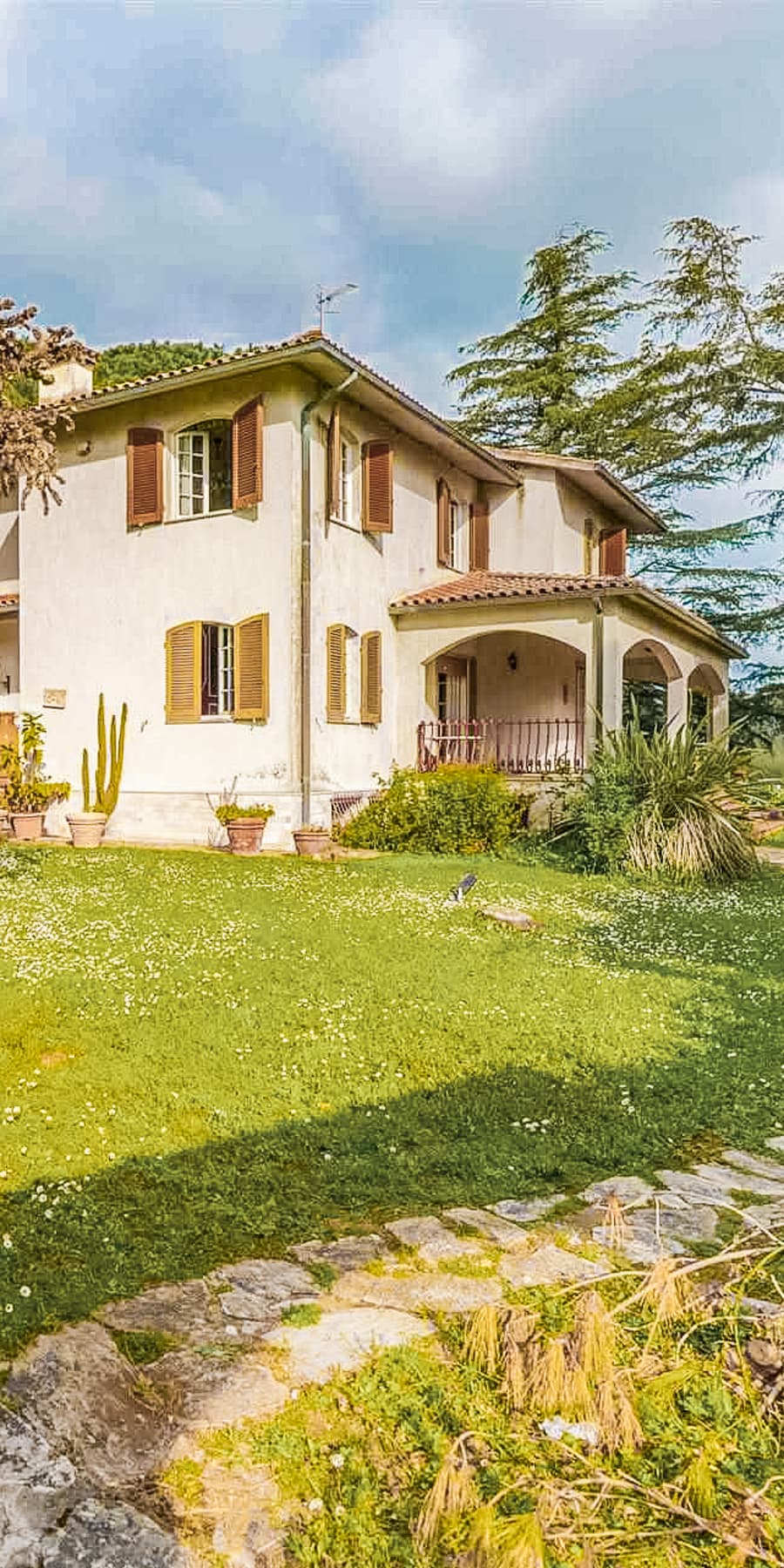 Charming Villa in Scarlino, Tuscany, 305 Sq. mt.
