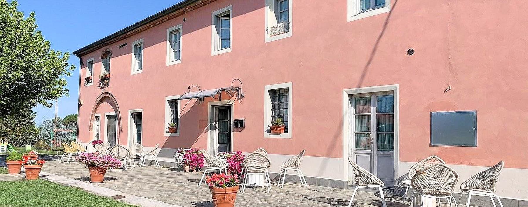 Rustic Country House in Altopascio, Tuscany