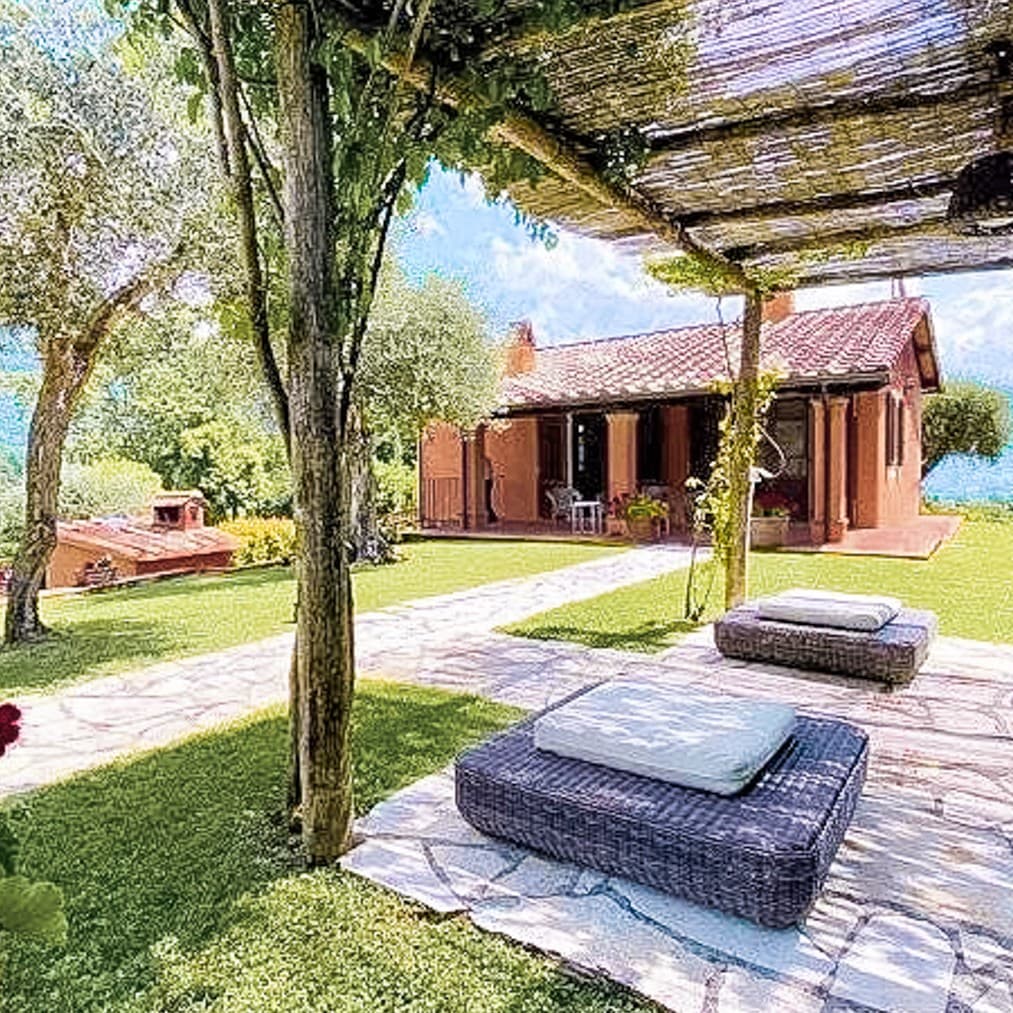Rustic Country House in Versilia, Tuscany with Pool