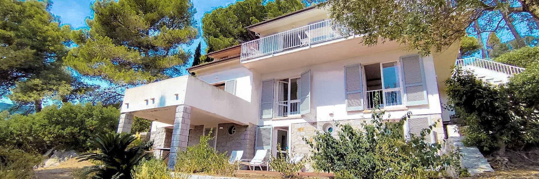 Villa with Panoramic Terraces in Campo nell'Elba, Tuscany