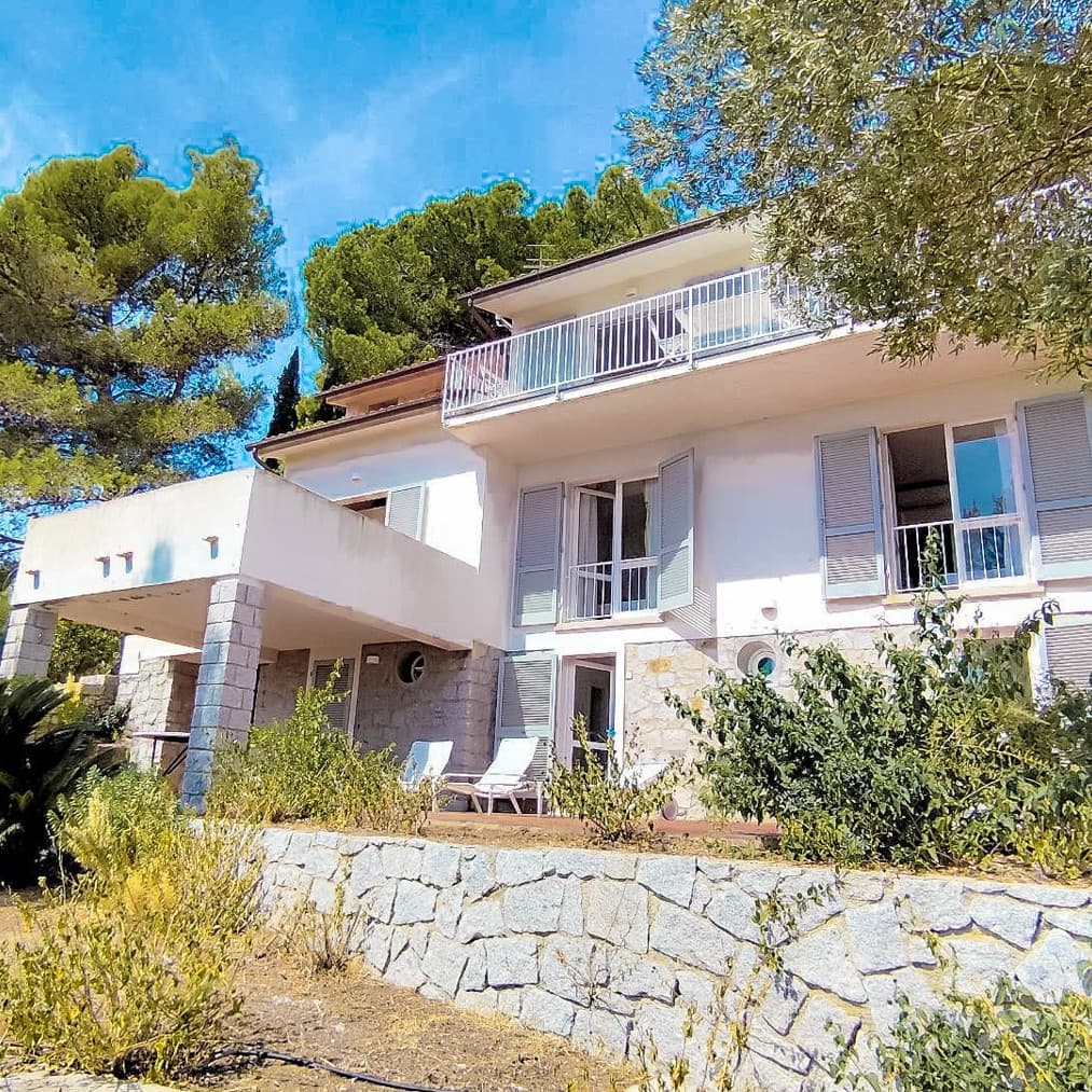 Villa with Panoramic Terraces in Campo nell'Elba, Tuscany