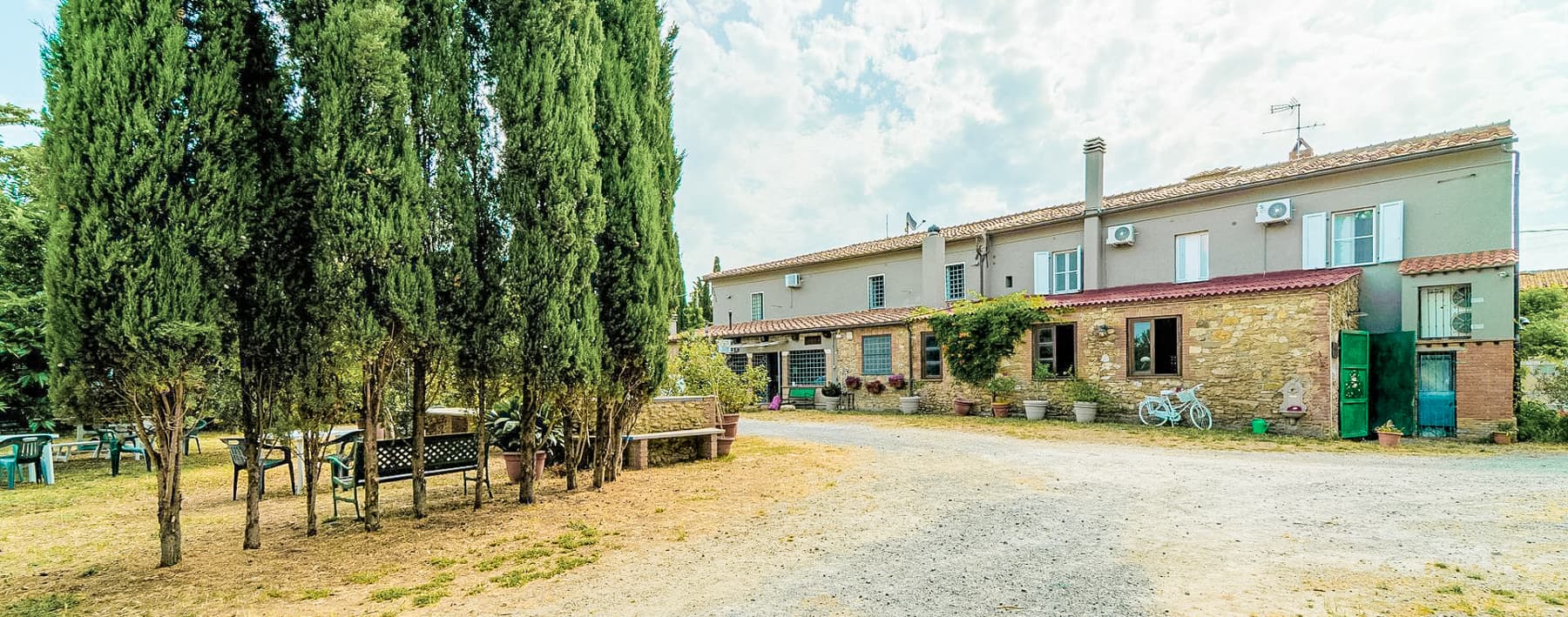 Rustic Country House with Pool in Rosignano, Tuscany