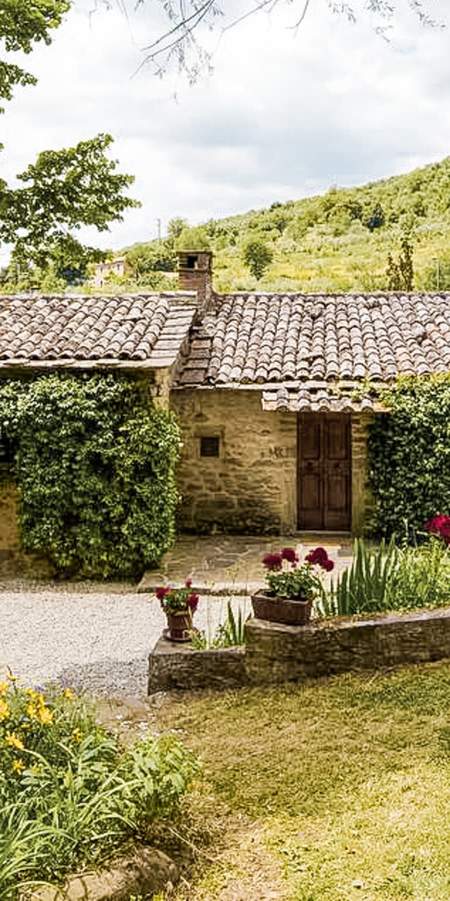 Charming Country House in Tuscany Near Cortona