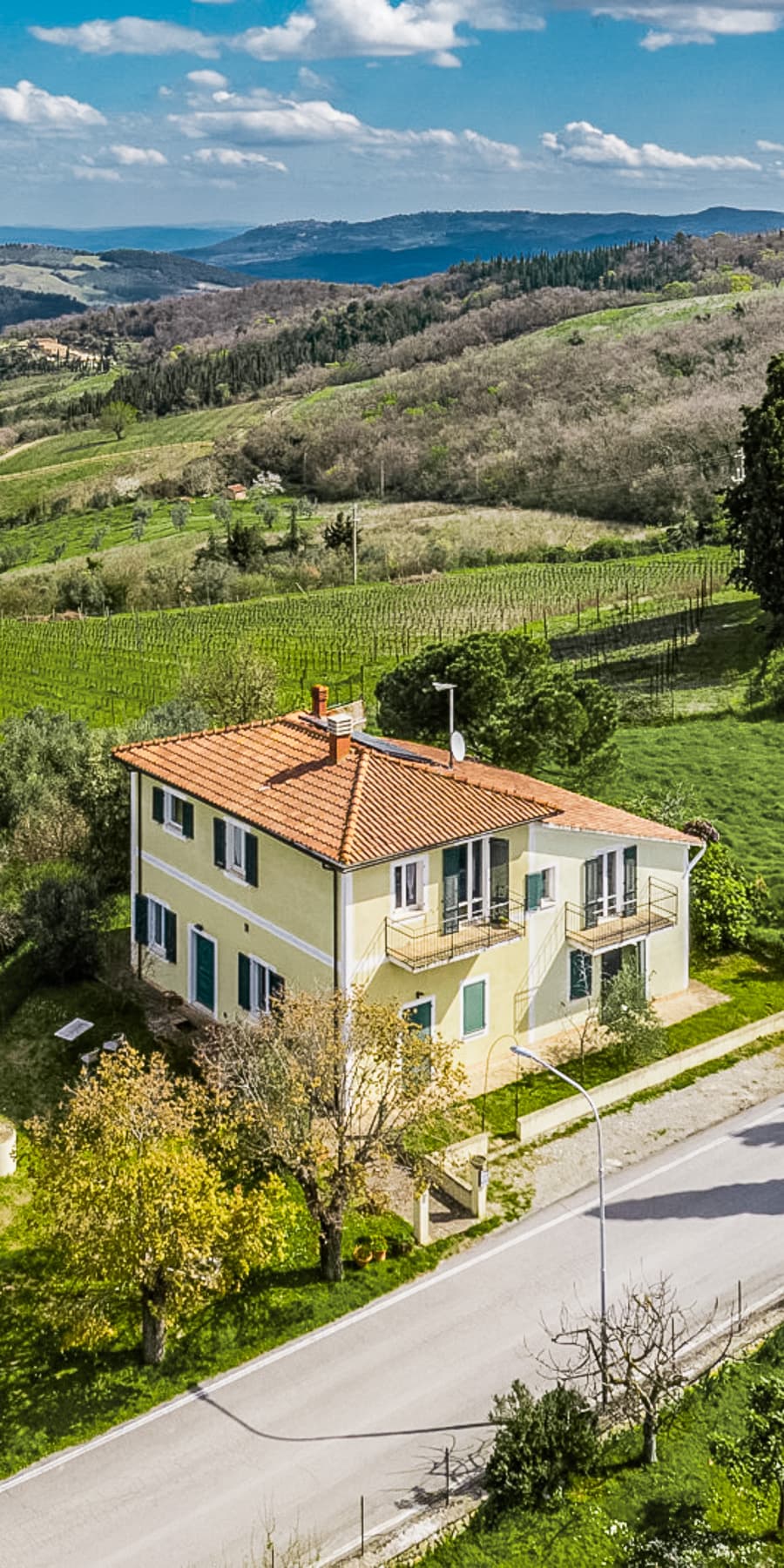 Panoramic Villa in Val d'Orcia, Tuscany