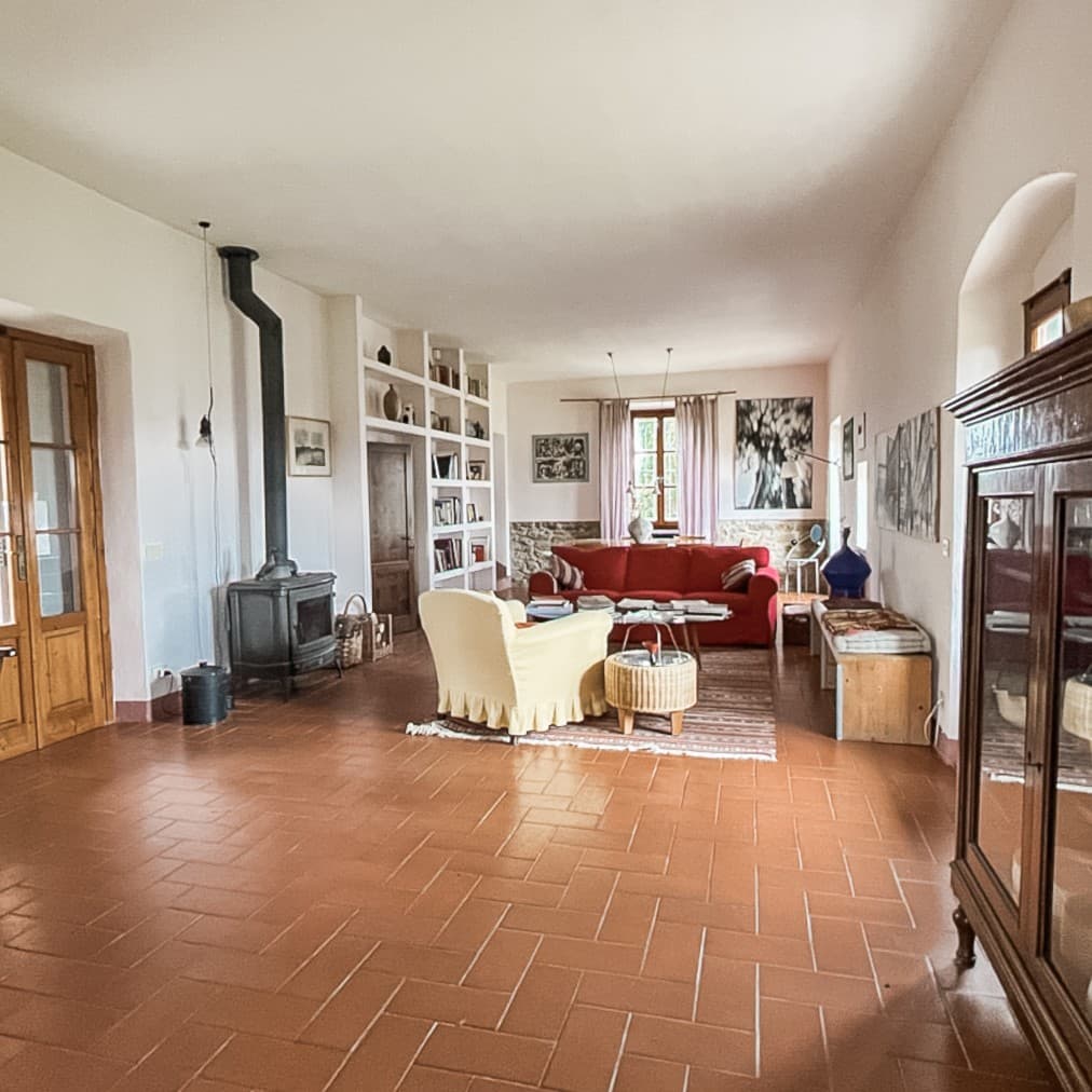 Charming Apartment in Bucine, Tuscany