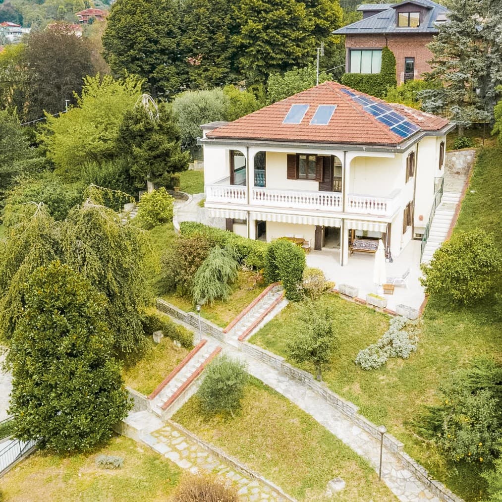 Elegant Villa with Garden in Torino, Piedmont