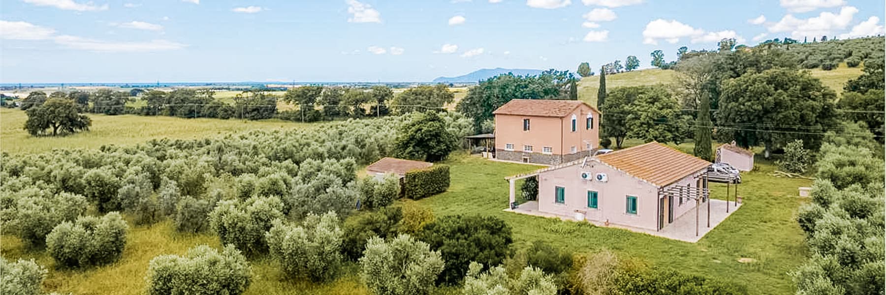Detached House in Capalbio, Tuscany's Scenic Beauty