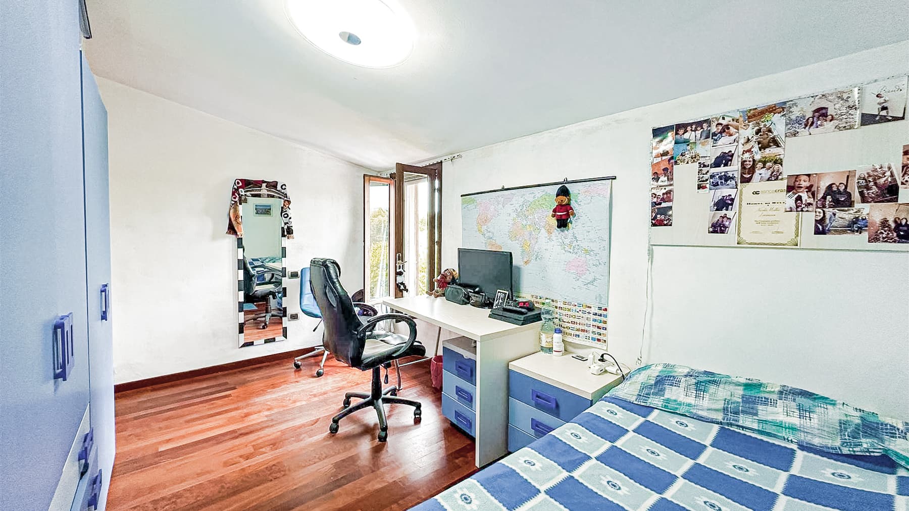 Big Image 13