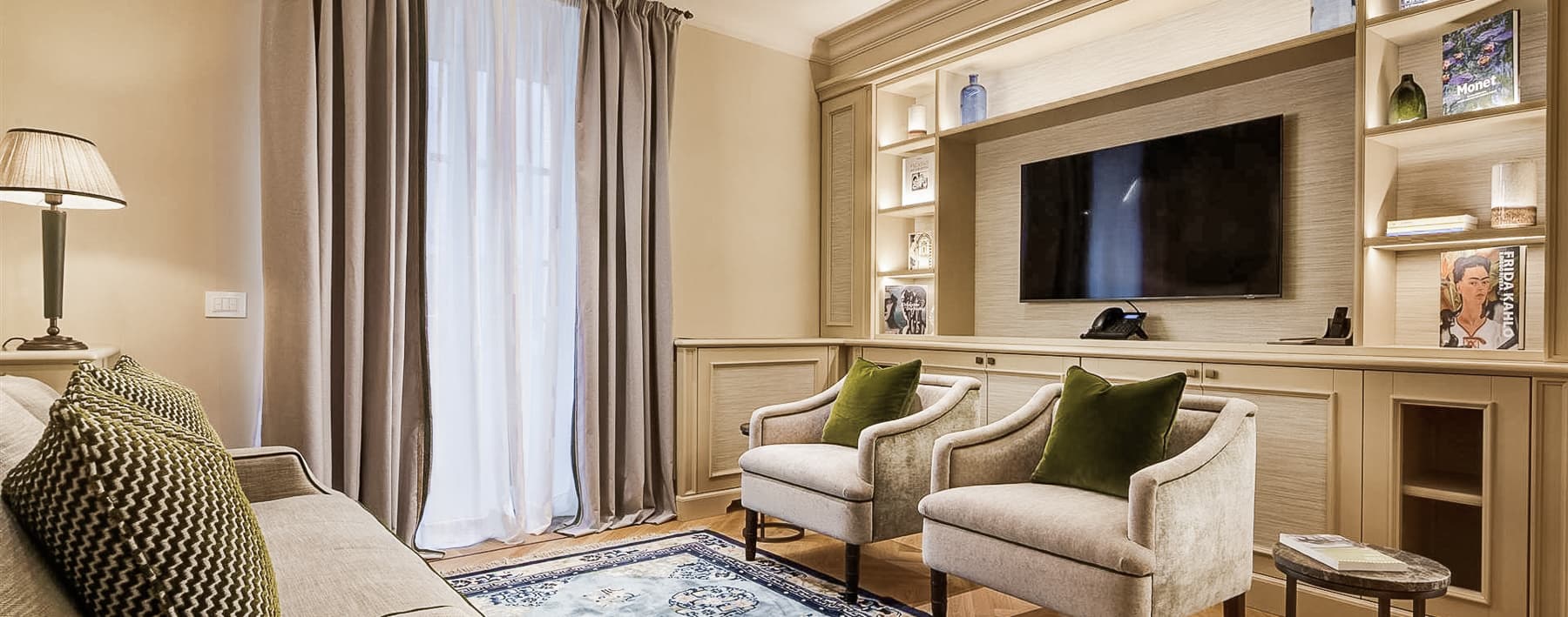Prestigious Apartment in Historic Florence, Tuscany