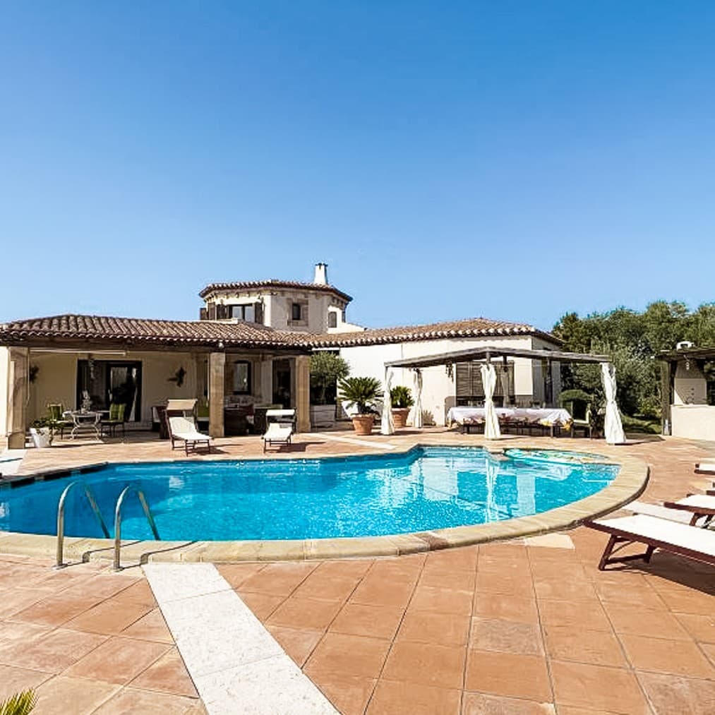 Charming Villa in Calasetta, Sardinia