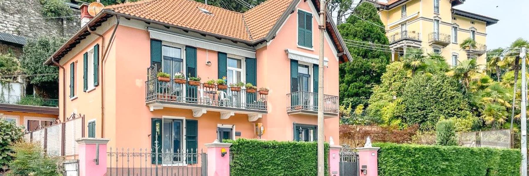 Villa Overlooking Lago Maggiore in Piemonte