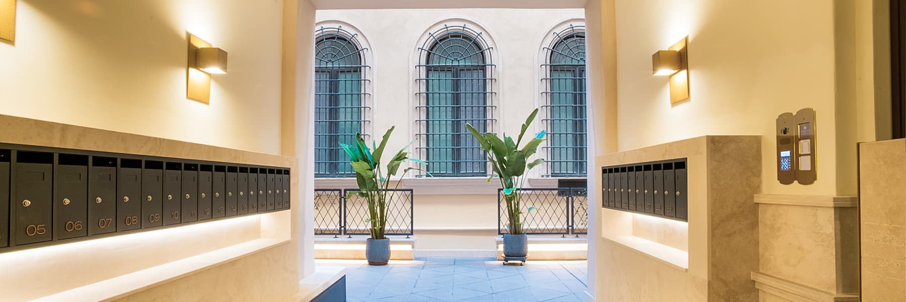 Elegant Apartment in Historic Roma, Lazio