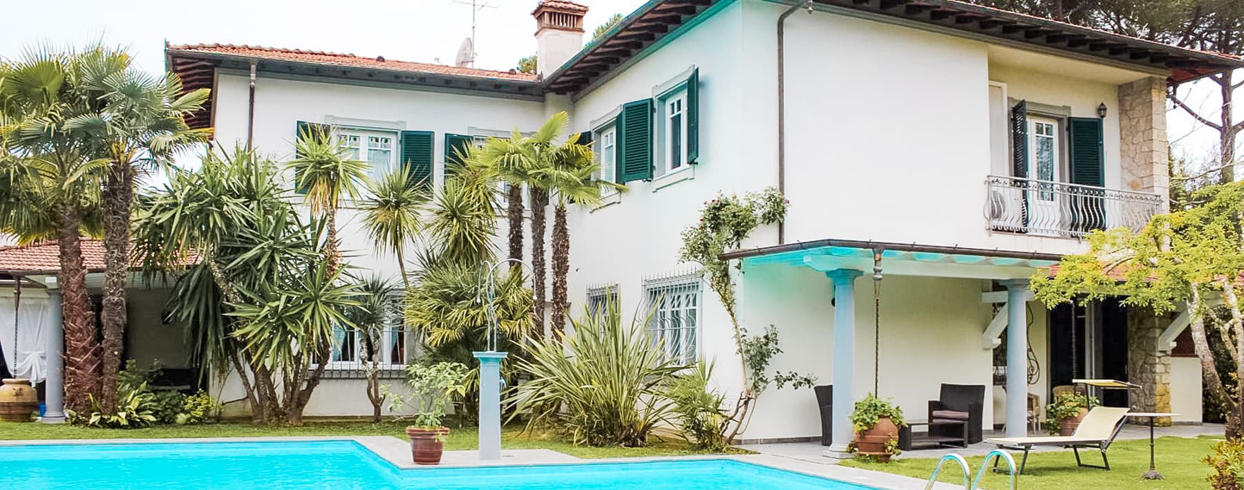 Villa esclusiva con piscina a Forte dei Marmi