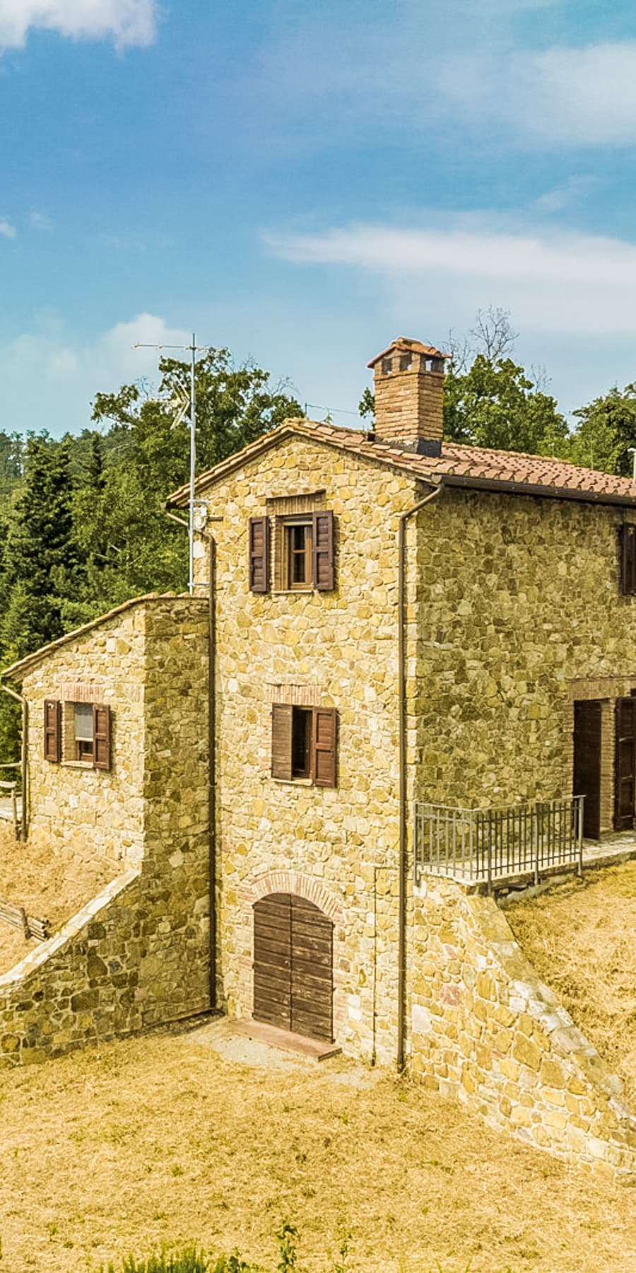Rustic Country House with Pool in Cetona, Tuscany