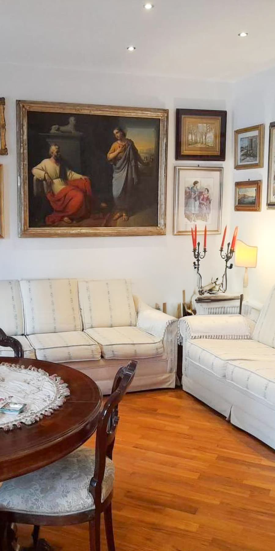 Charming Apartment in Napoli, Campania