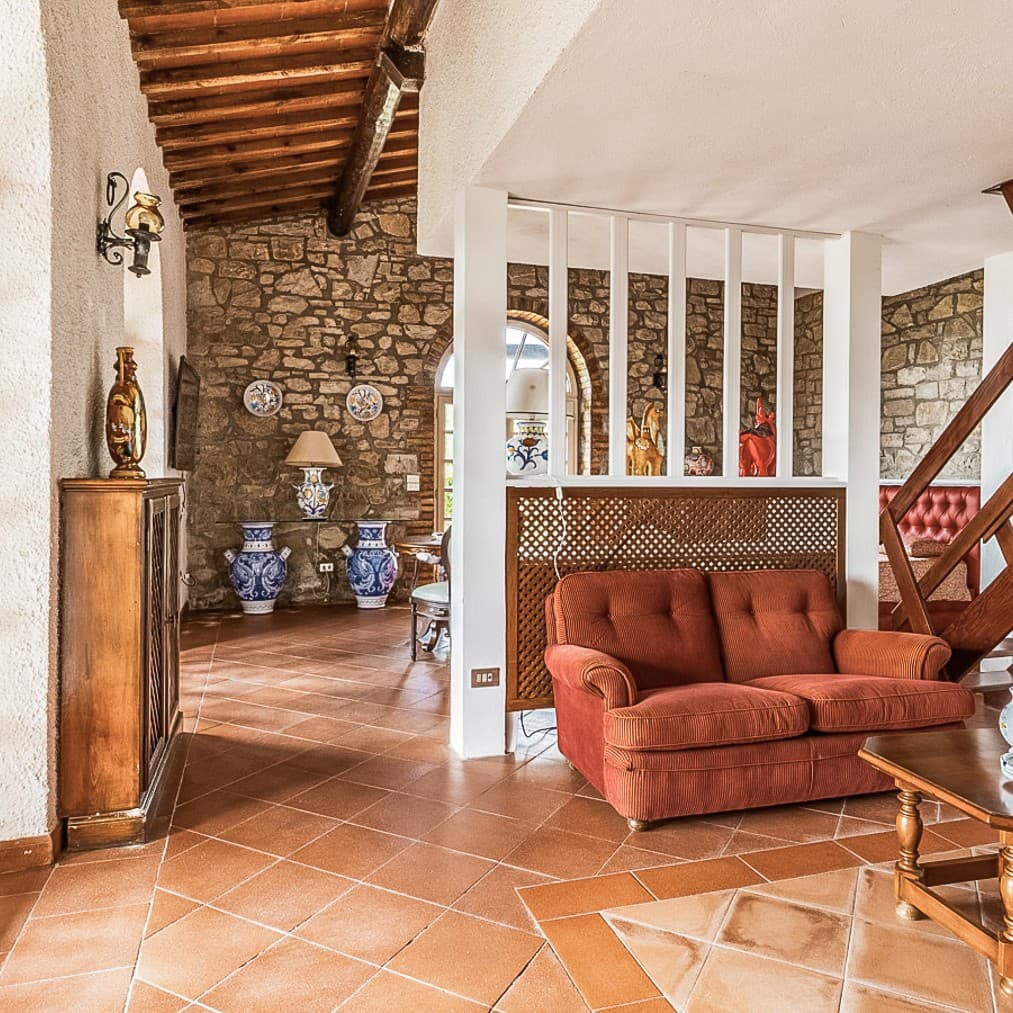 Historic Villa with Art Gallery in Todi, Umbria