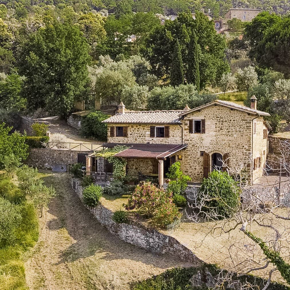 Rustic Country House in Montalcino, Tuscany