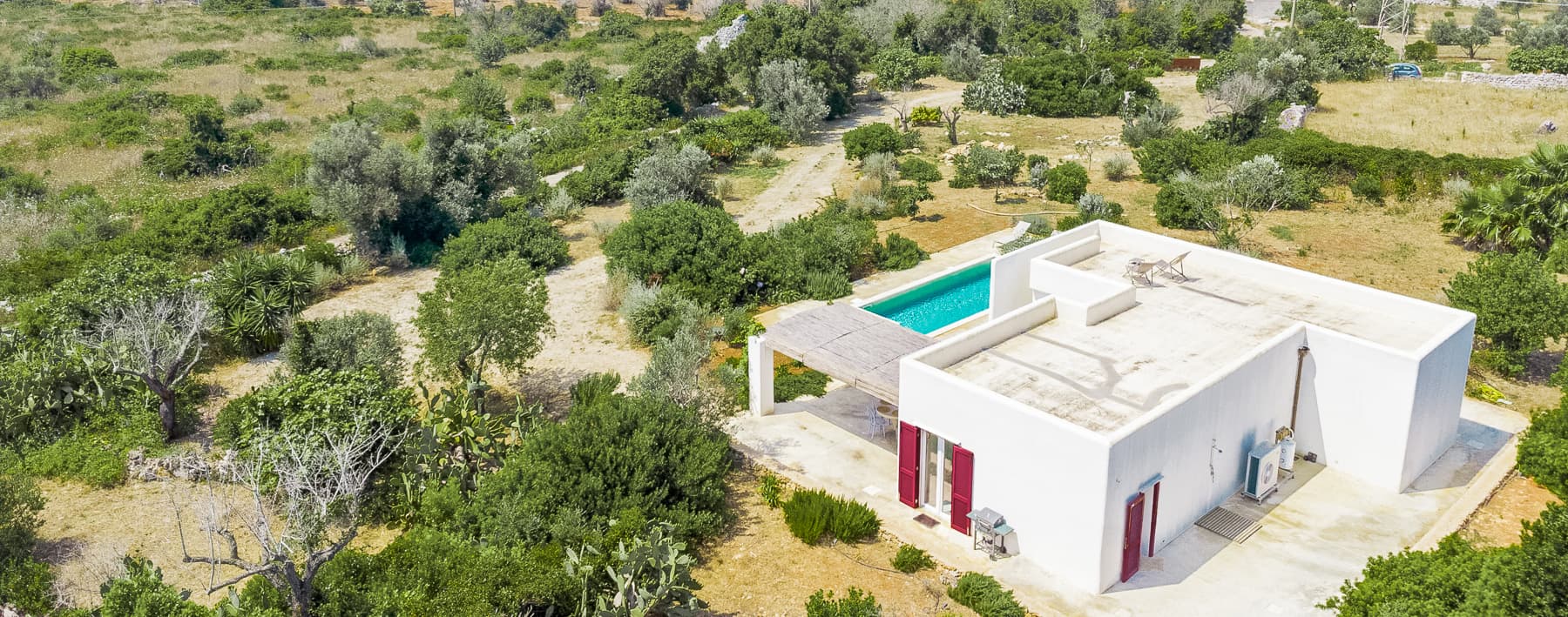 Elegant Villa with Pool in Serene Puglia Countryside