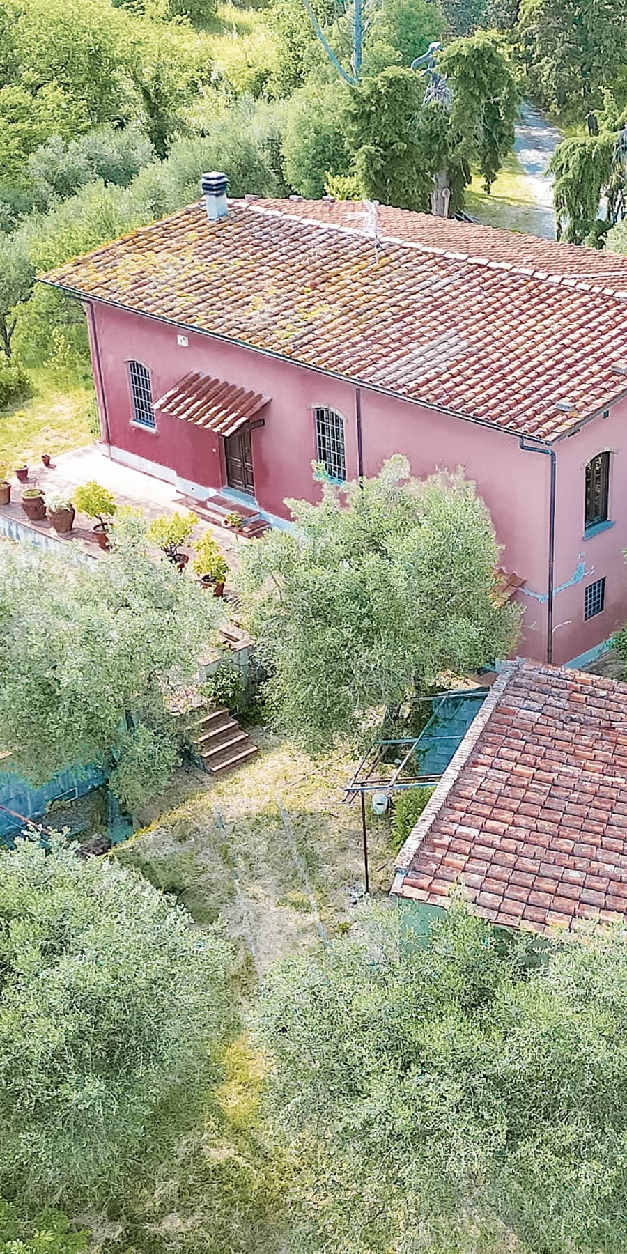Rustic Country House in Charming Lucca, Tuscany