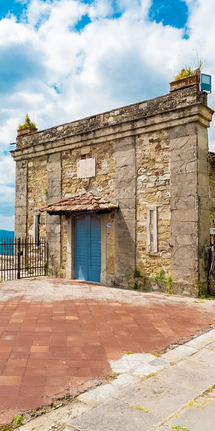 Rustic Country House Near Florence, Tuscany