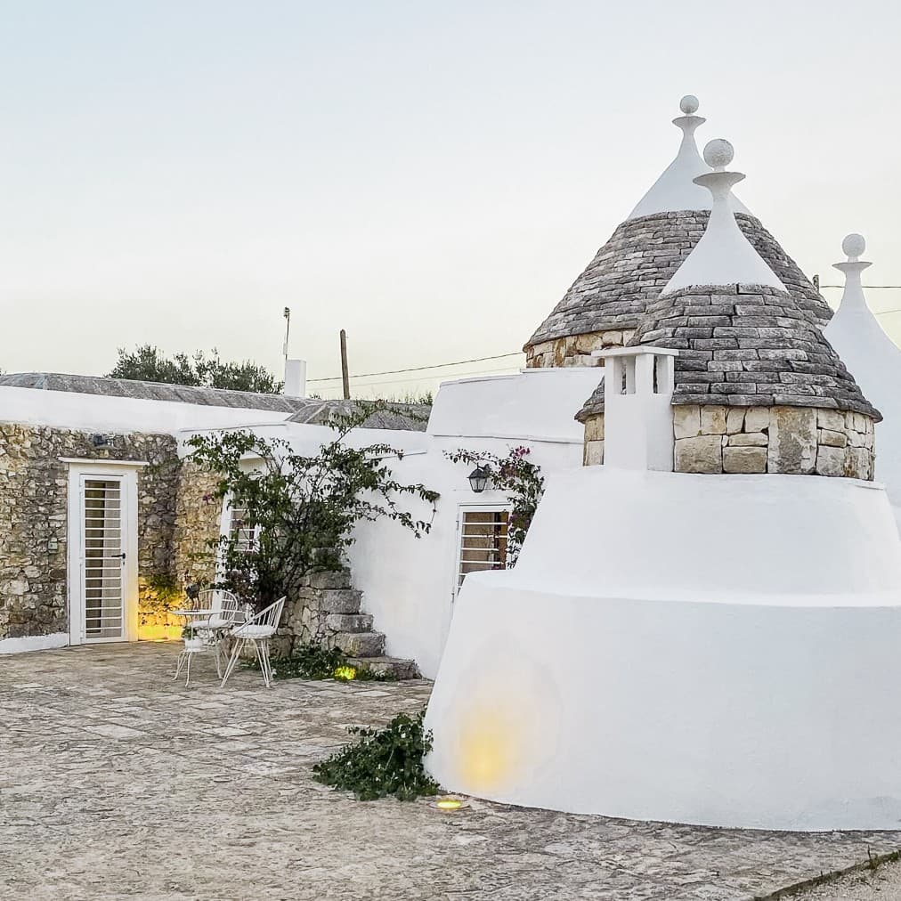 Trullo esclusivo con piscina nel verde di Ostuni, Puglia