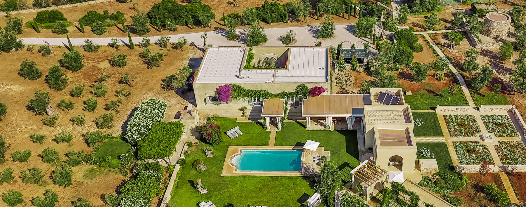 Masseria con Piscina nel Cuore del Salento, Puglia