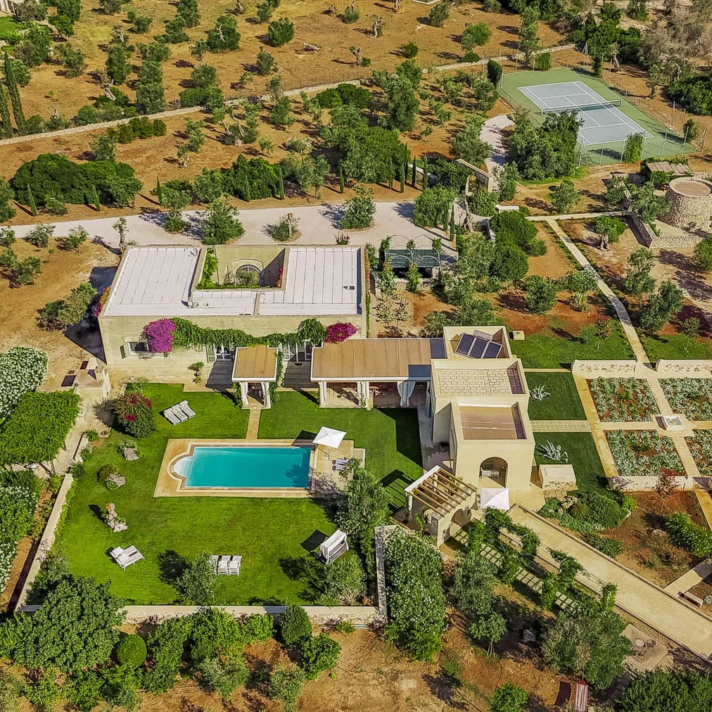 Masseria con Piscina nel Cuore del Salento, Puglia