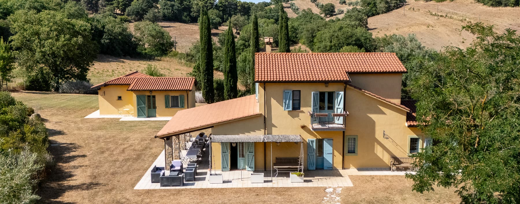 Casale elegante con piscina a Magliano in Toscana