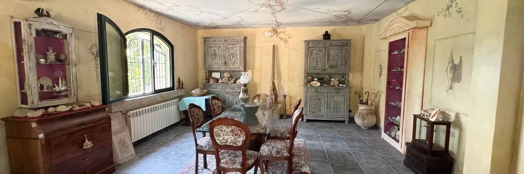 Villa in pietra con vista mare a Olbia, Sardegna