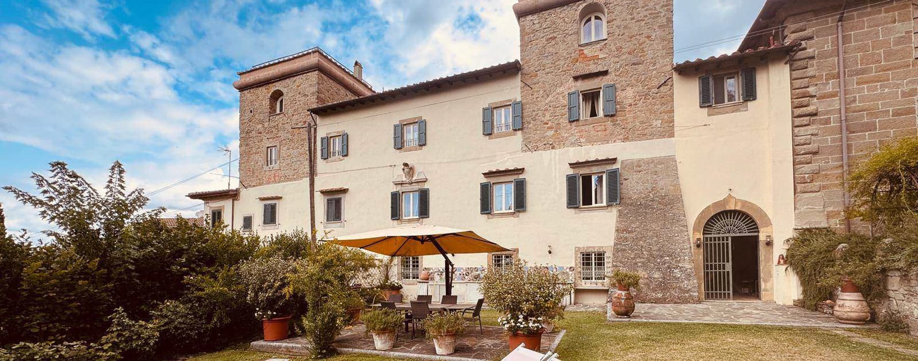 Villa storica di lusso a Londa, nel cuore della Toscana