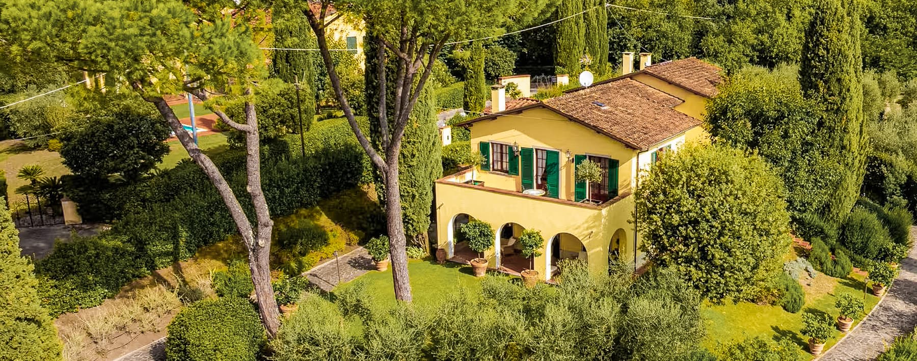 Villa esclusiva sulle colline di Lucca, Toscana