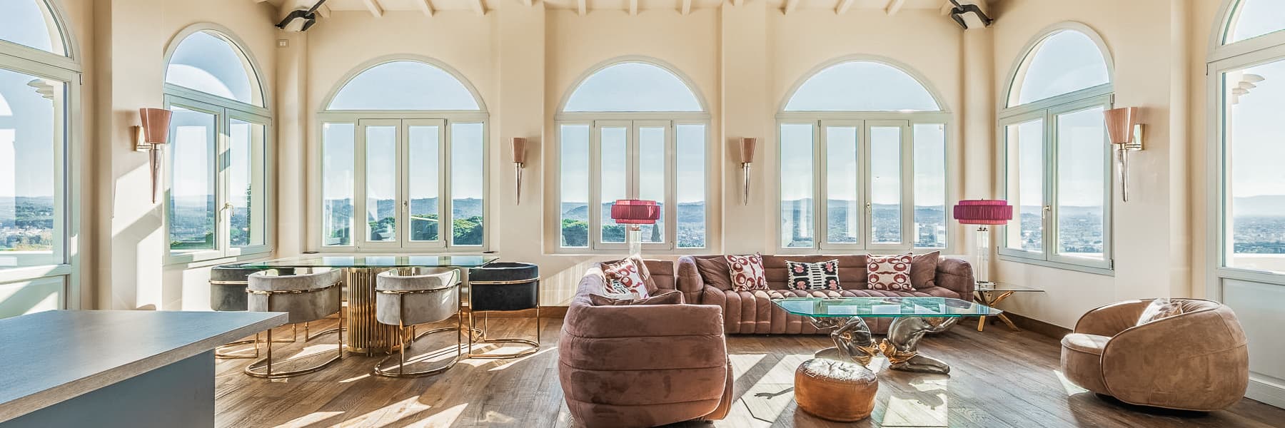 Attico esclusivo con terrazze panoramiche a Firenze