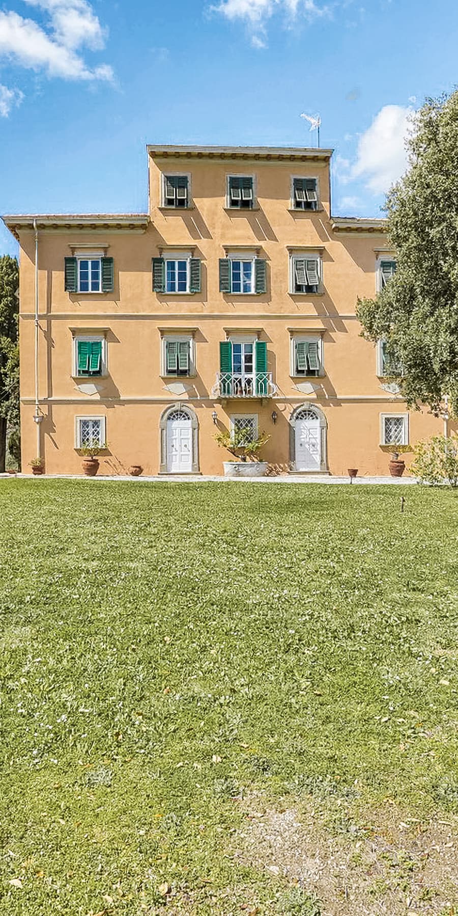 Villa storica con vista mare a Campiglia Marittima