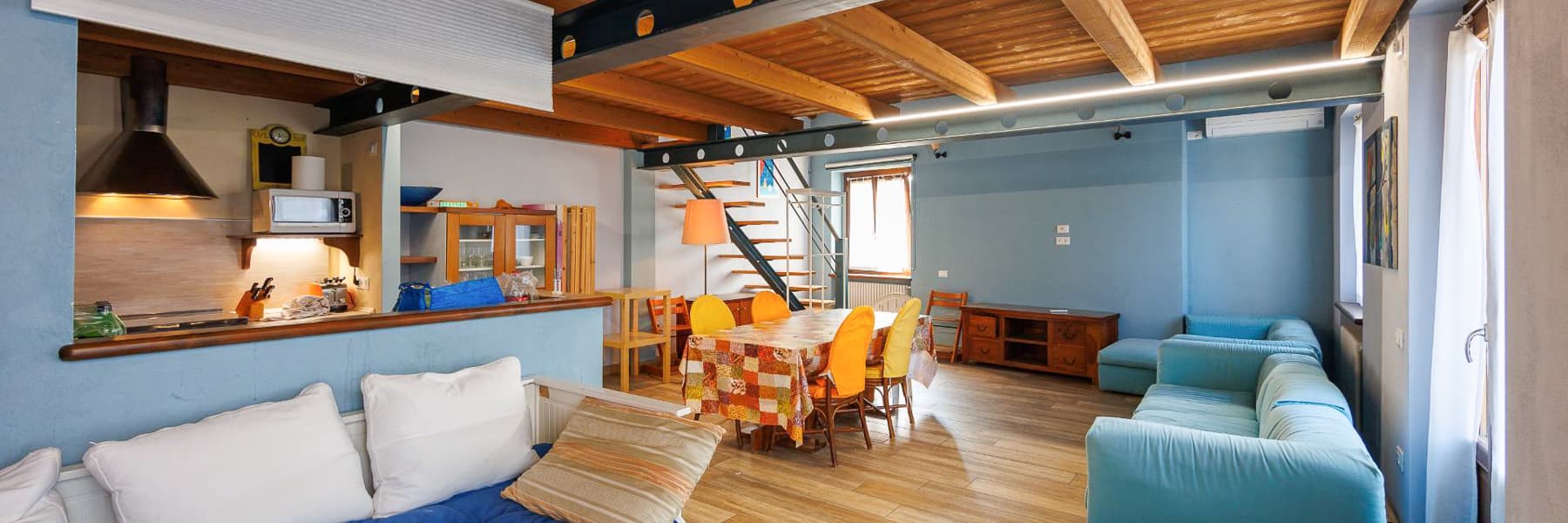 Palace with Pool in Cascinette d'Ivrea, Piedmont