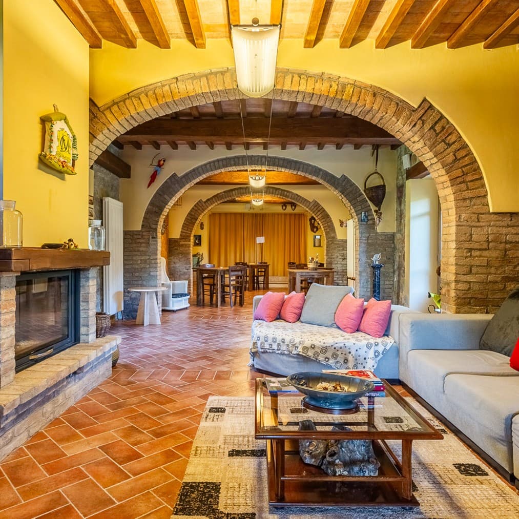 Casa indipendente a Roccastrada, nel cuore della Toscana