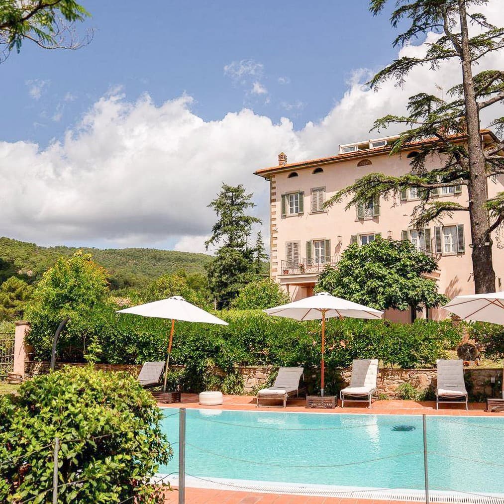 Villa storica in Toscana, Loro Ciuffenna, 850 mq di charme