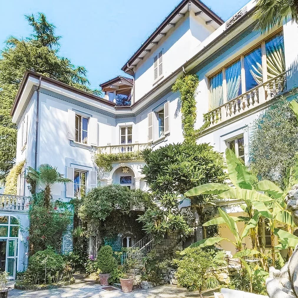 Villa storica a Dizzasco con vista sul Lago di Como